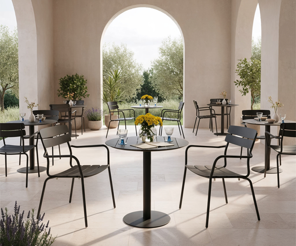 600x500_Antibes black round dining table with black antibes armchair