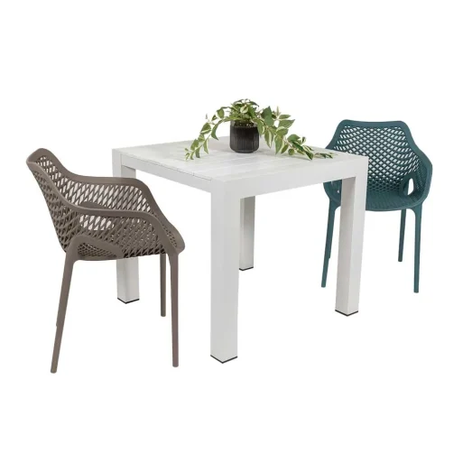 AIRARM-GY_OBL_CorsicaTable_01_Chairforce-1