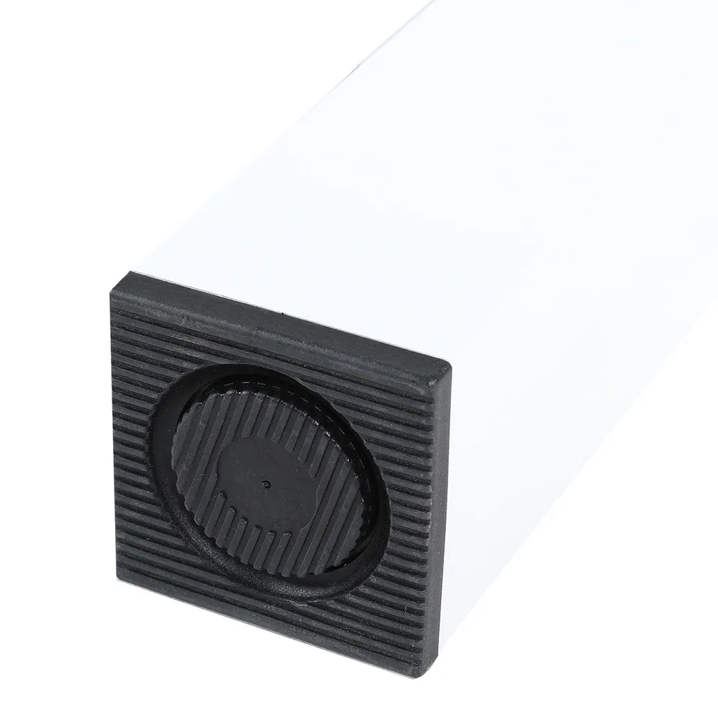 CORSICA_LEG-WH_Chairforce-20