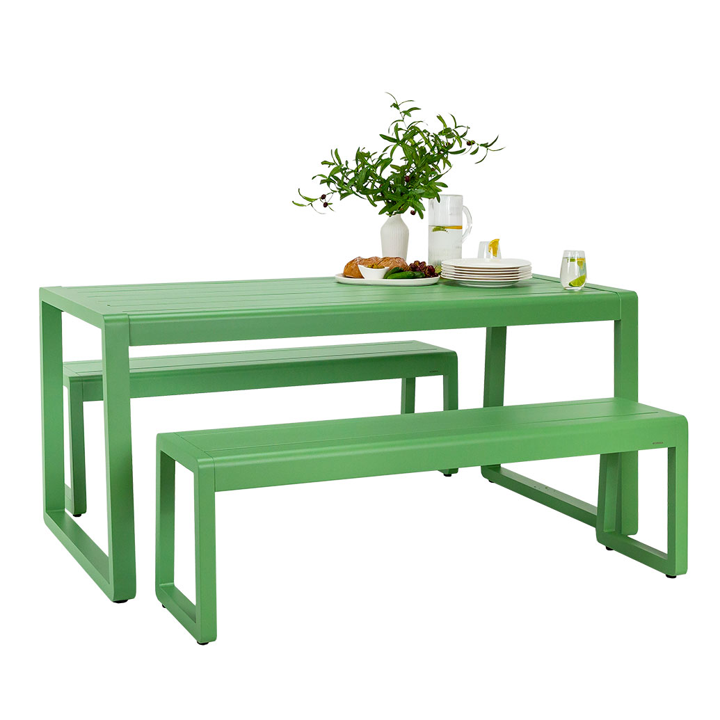 LunaDin-green-Benchgreen
