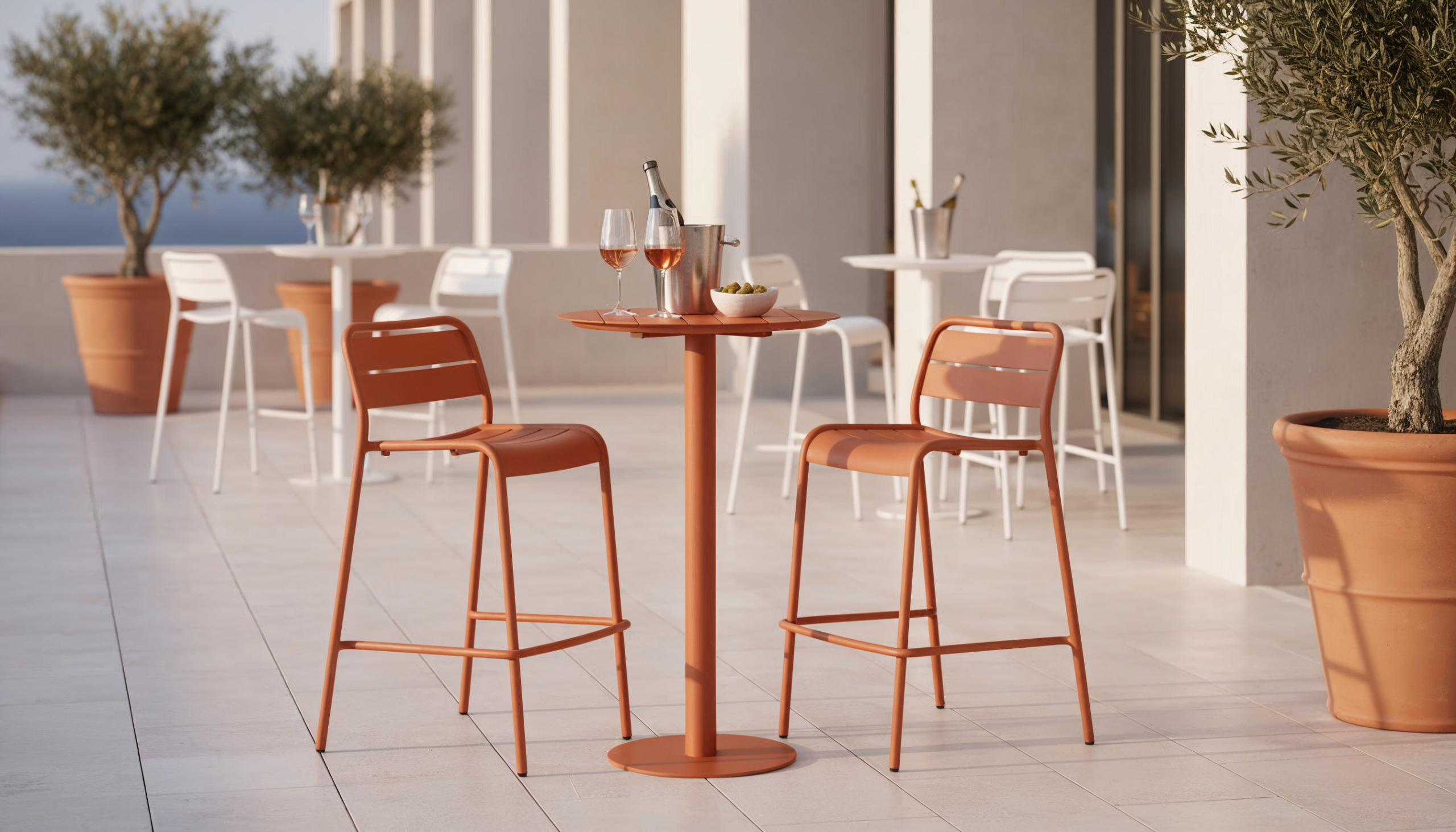 The pros and cons of bar stools with or without backs